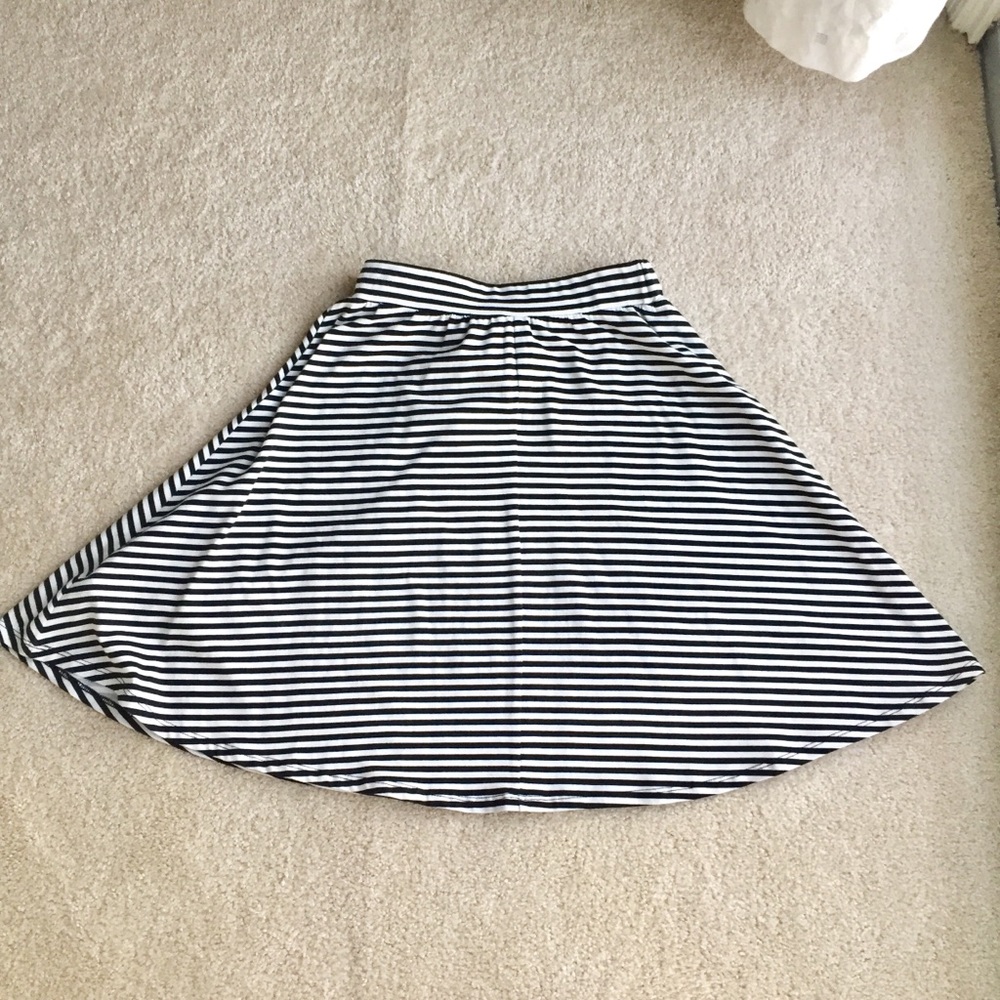 Striped skirt